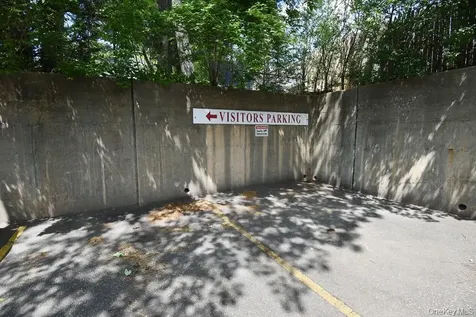 175 Maple Avenue Westbury NY 11590