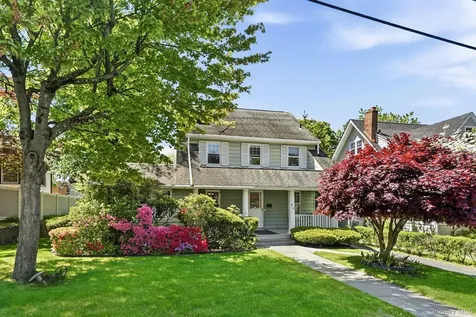 24 Grandview Avenue White Plains NY 10605