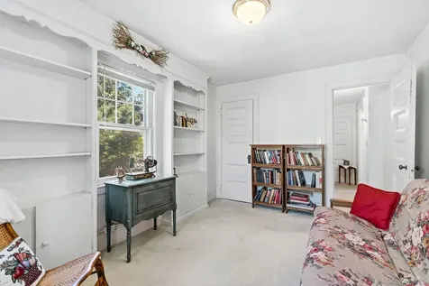 24 Grandview Avenue White Plains NY 10605