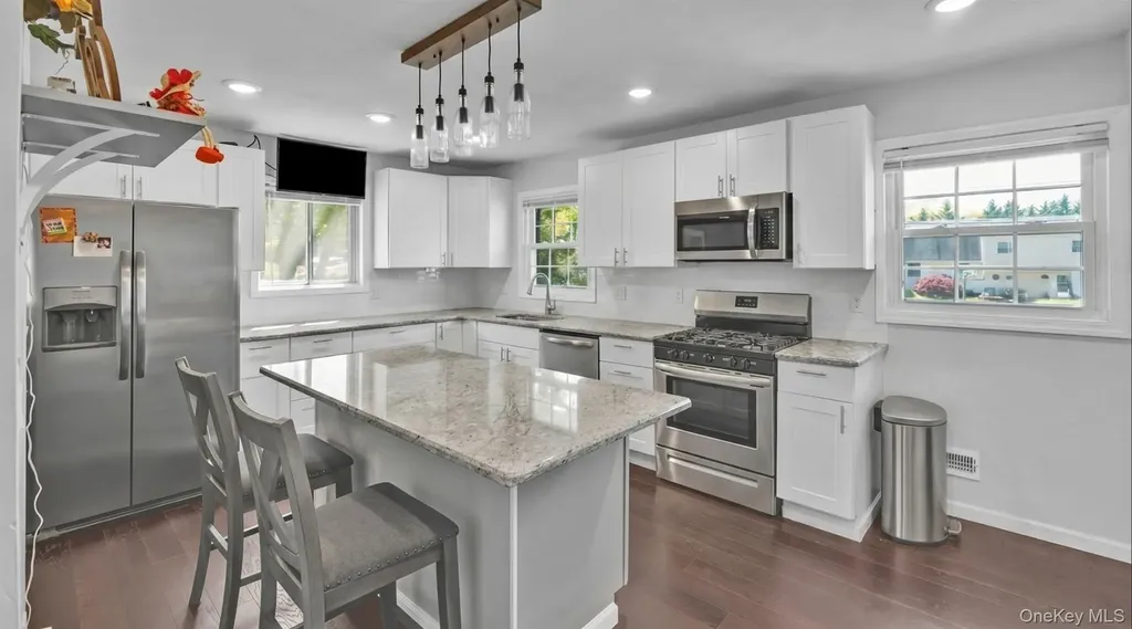 27 Camp Drive Selden NY 11784