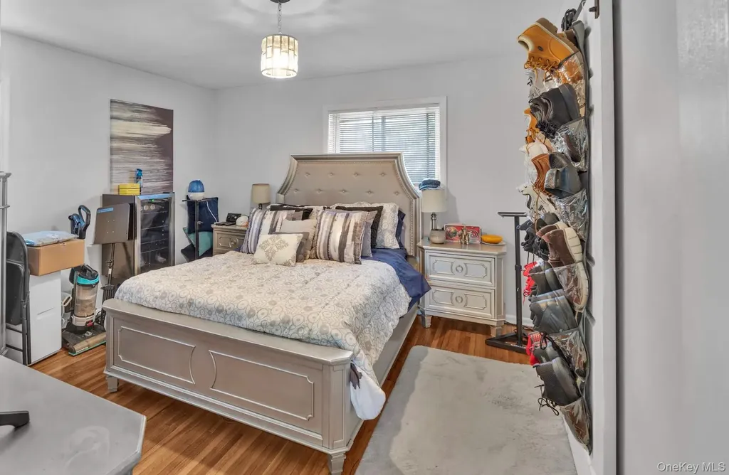 27 Camp Drive Selden NY 11784