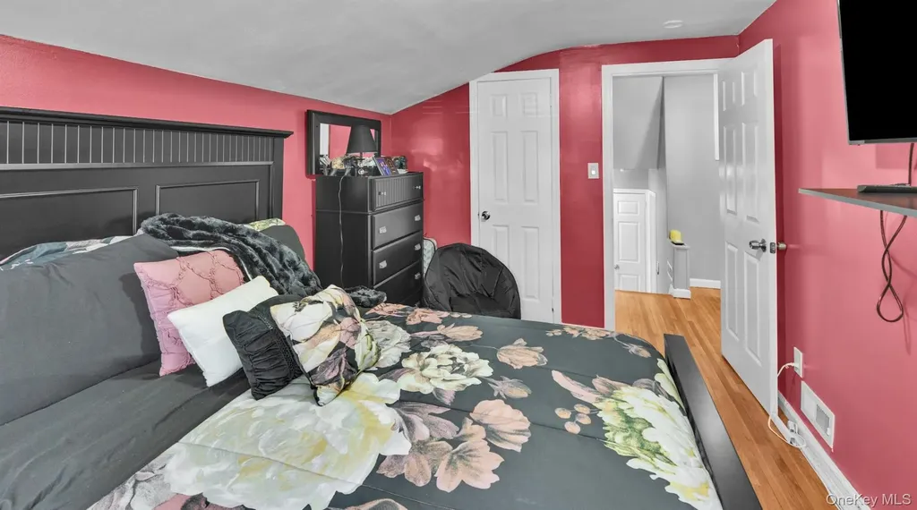 27 Camp Drive Selden NY 11784