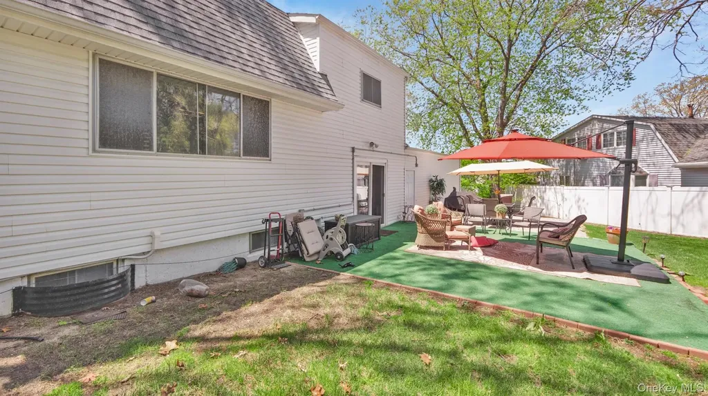 27 Camp Drive Selden NY 11784