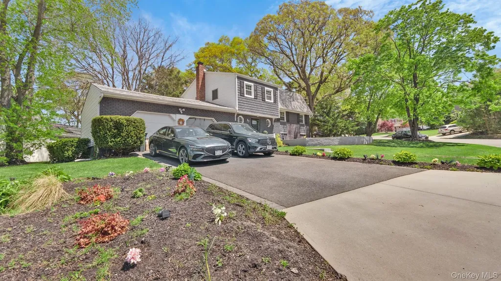 27 Camp Drive Selden NY 11784
