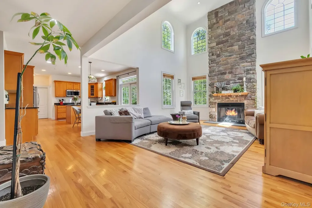 11 Orr-hatch Drive Cornwall NY 12518