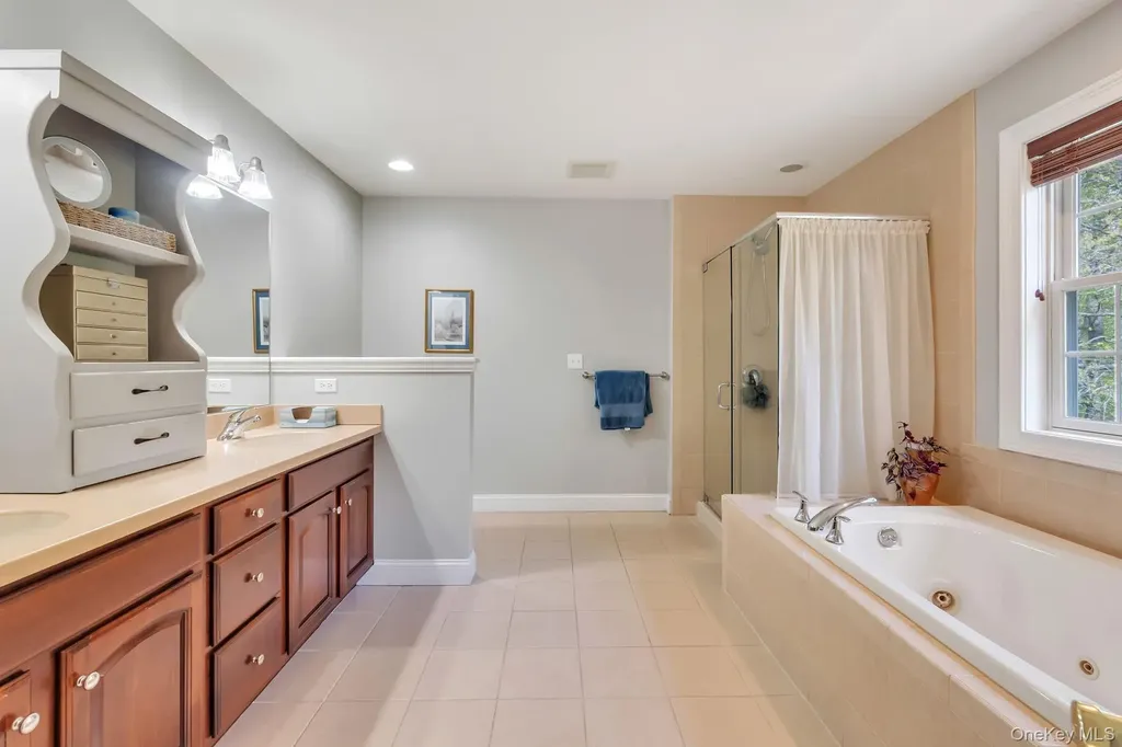 11 Orr-hatch Drive Cornwall NY 12518