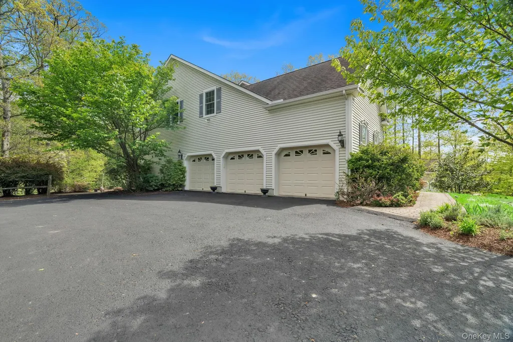 11 Orr-hatch Drive Cornwall NY 12518