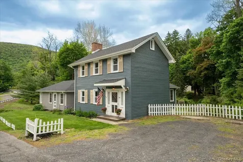 157 Hudson Street Cornwall On Hudson NY 12520
