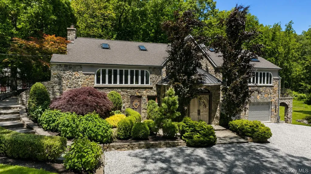 481 Mount Airy Road E Croton-on-hudson NY 10520