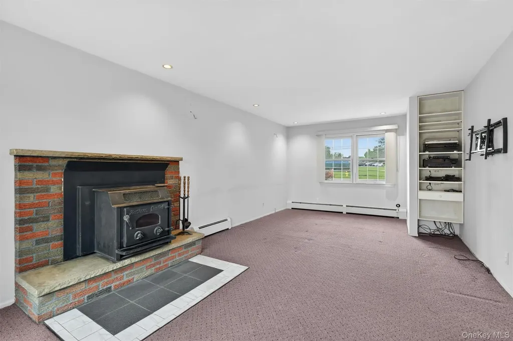 155 Pine Tree Road Monroe NY 10950