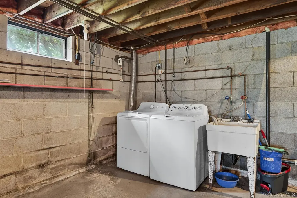 155 Pine Tree Road Monroe NY 10950