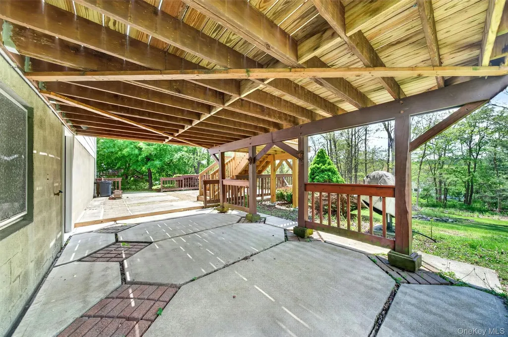 155 Pine Tree Road Monroe NY 10950