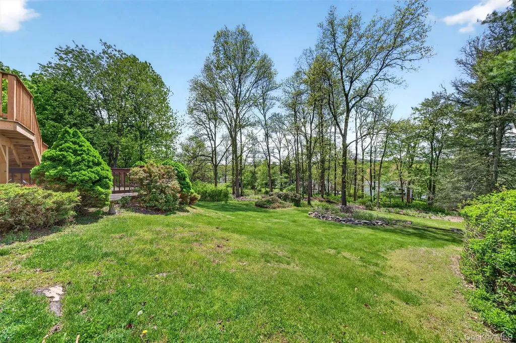 155 Pine Tree Road Monroe NY 10950