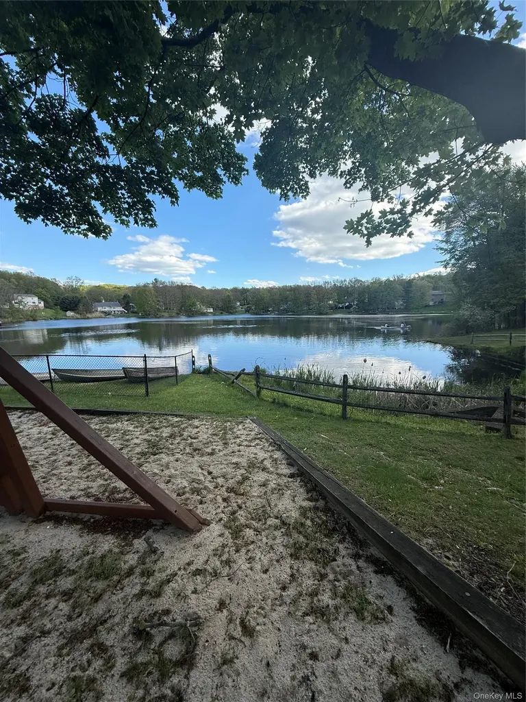 155 Pine Tree Road Monroe NY 10950