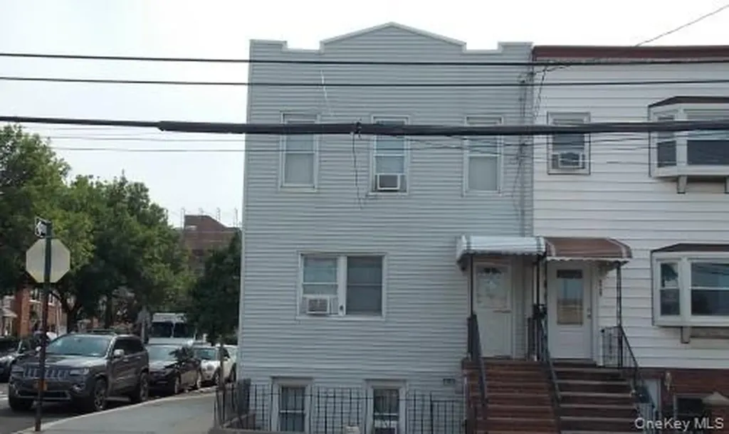 60-27 60 Street Maspeth NY 11378