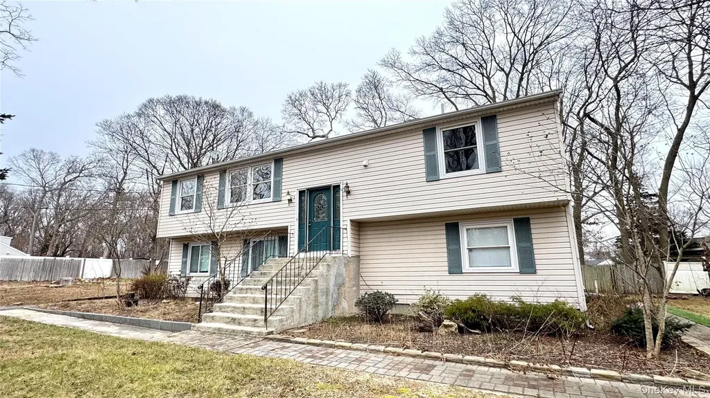 61 Gould Road Centereach NY 11720