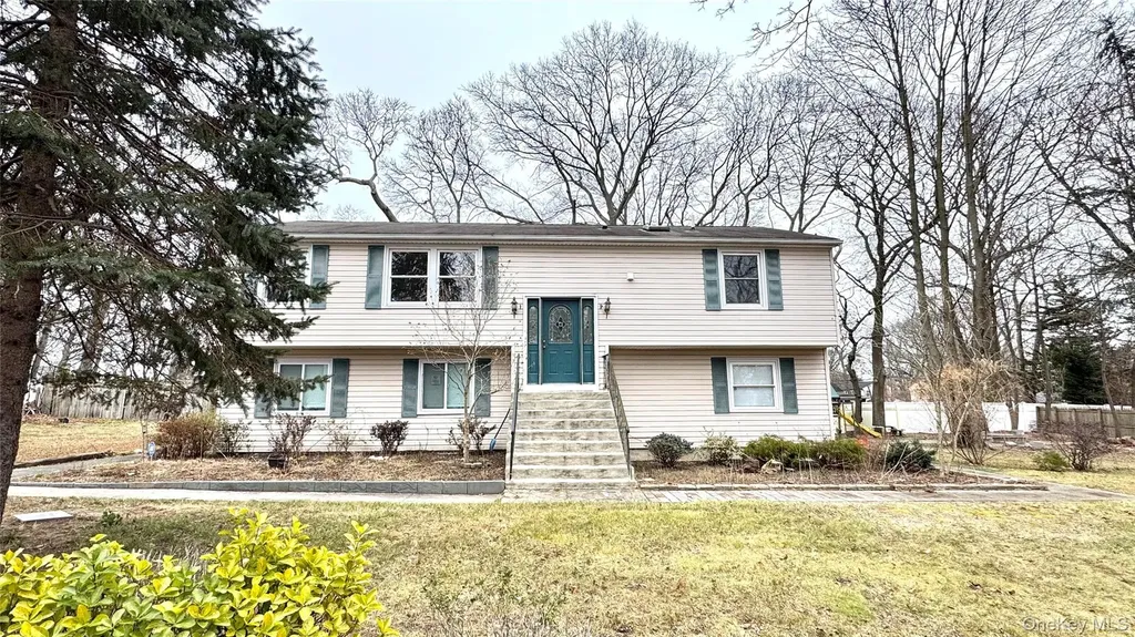 61 Gould Road Centereach NY 11720