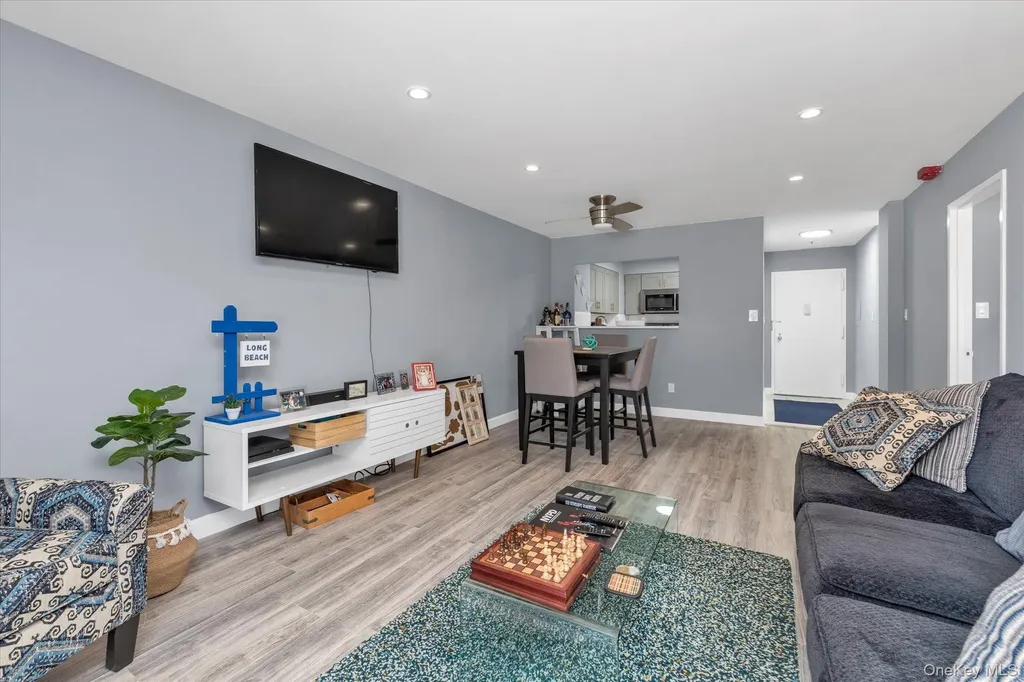360 Shore Road Long Beach NY 11561