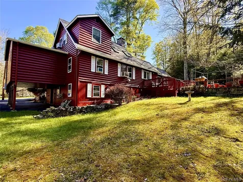 11 W Mongaup Trail Smallwood NY 12778