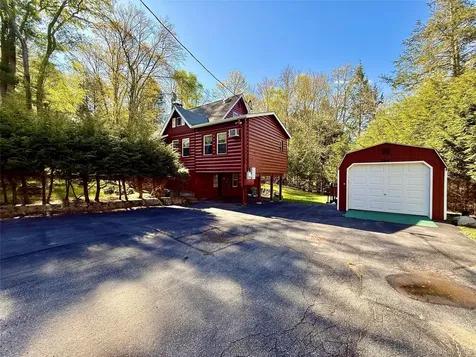 11 W Mongaup Trail Smallwood NY 12778
