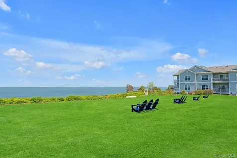 61475 Route 48 Greenport NY 11944