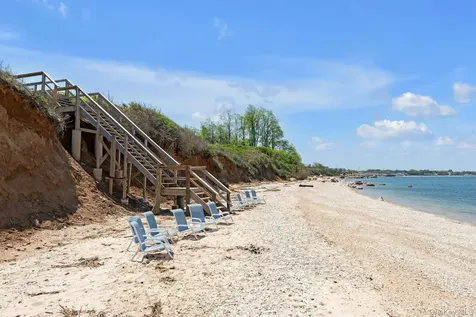 61475 Route 48 Greenport NY 11944