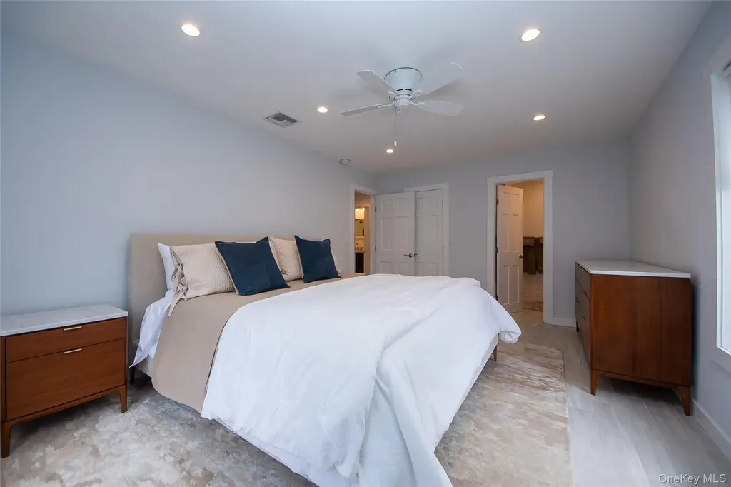 639 E Broadway Long Beach NY 11561
