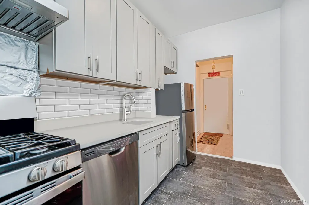 79 O Avenue Brooklyn NY 11204