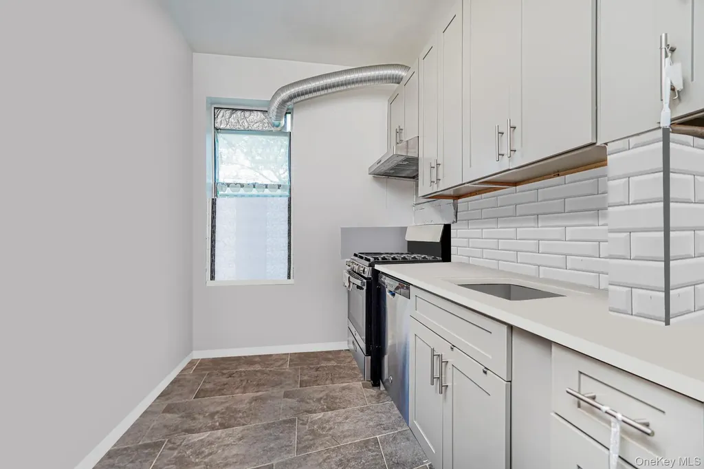 79 O Avenue Brooklyn NY 11204