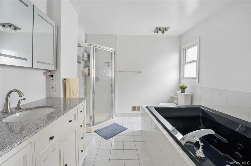 1 Allen Place Bronxville NY 10708