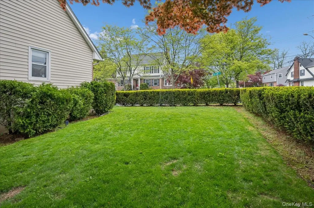 1 Allen Place Bronxville NY 10708