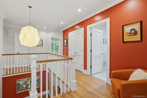 55 Harrison Drive Larchmont NY 10538