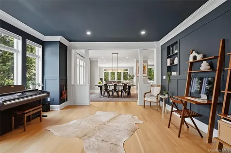 55 Harrison Drive Larchmont NY 10538