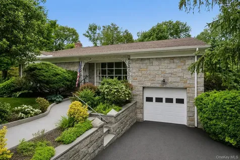 1055 Mamaroneck Avenue White Plains NY 10605