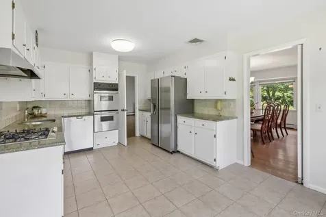 1055 Mamaroneck Avenue White Plains NY 10605
