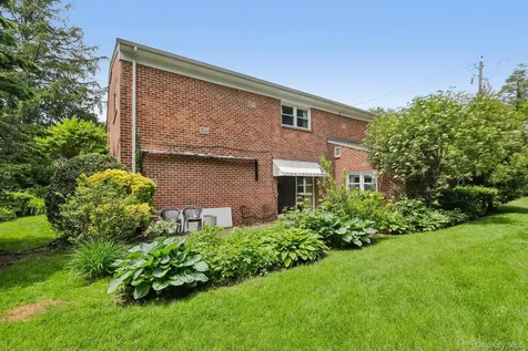1055 Mamaroneck Avenue White Plains NY 10605