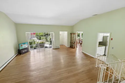 1055 Mamaroneck Avenue White Plains NY 10605