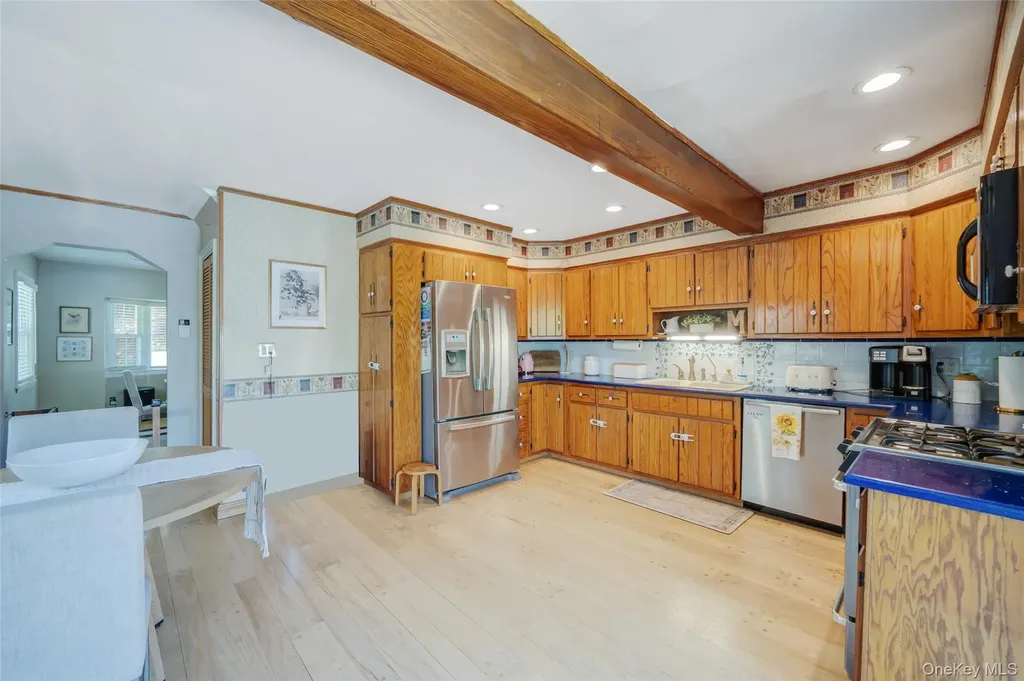 389 Yale Road Garden City NY 11530