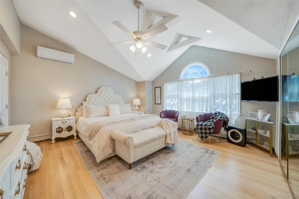 389 Yale Road Garden City NY 11530