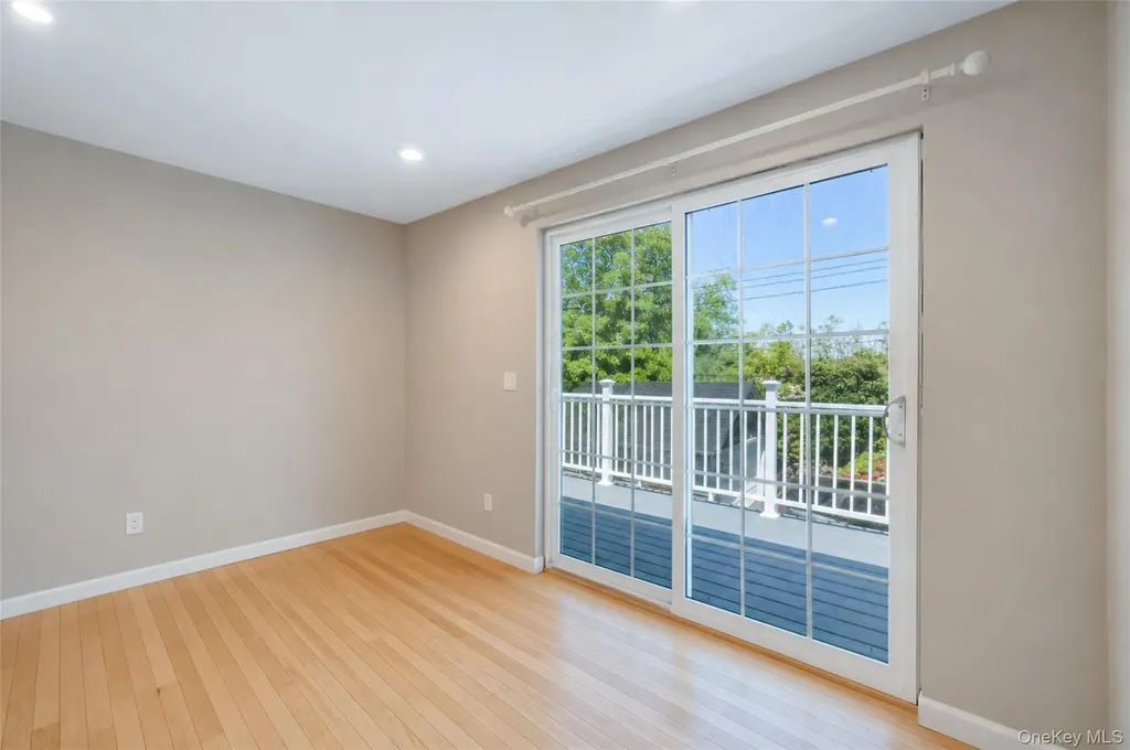 389 Yale Road Garden City NY 11530