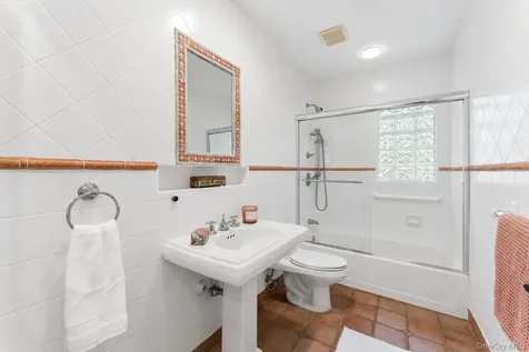 103 Belleau Avenue New Rochelle NY 10804