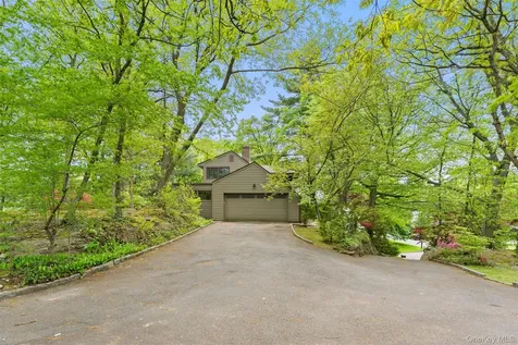 103 Belleau Avenue New Rochelle NY 10804