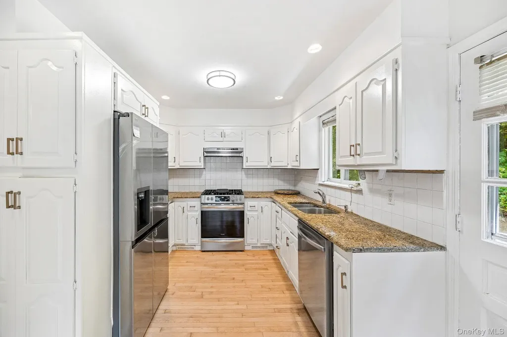 10 River Road Scarsdale NY 10583