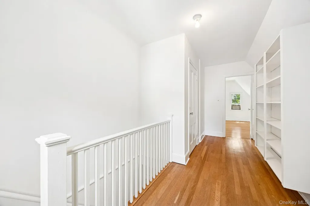 10 River Road Scarsdale NY 10583