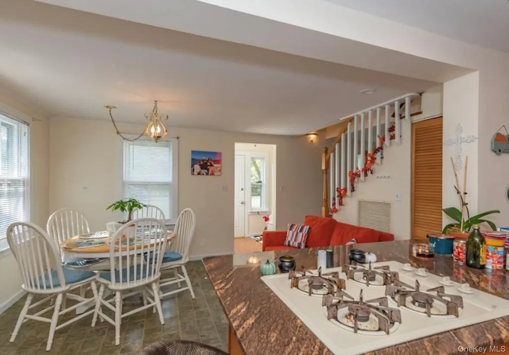 1385 Old Shipyard Lane Southold NY 11971