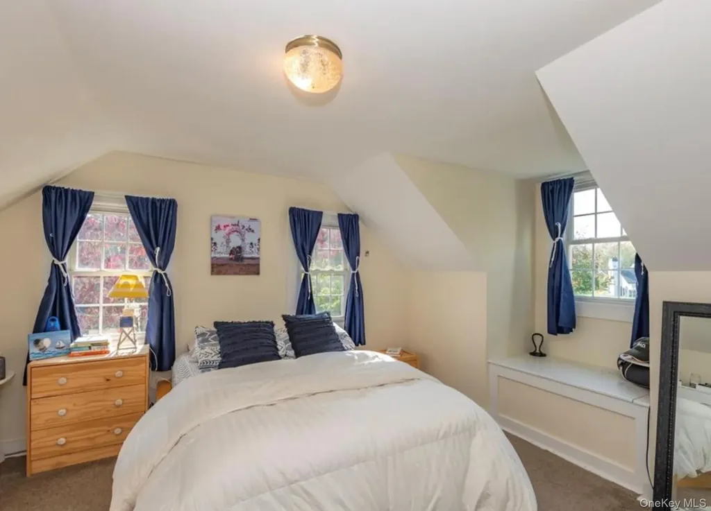 1385 Old Shipyard Lane Southold NY 11971