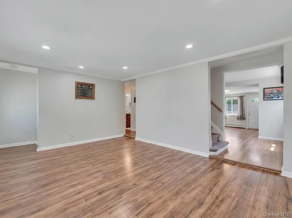 445 Peninsula Boulevard Lynbrook NY 11563
