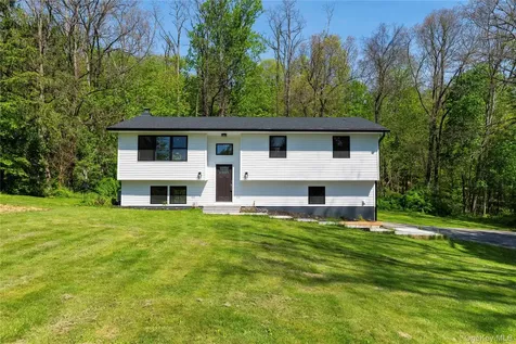 15 Larissa Lane Wappingers Falls NY 12590
