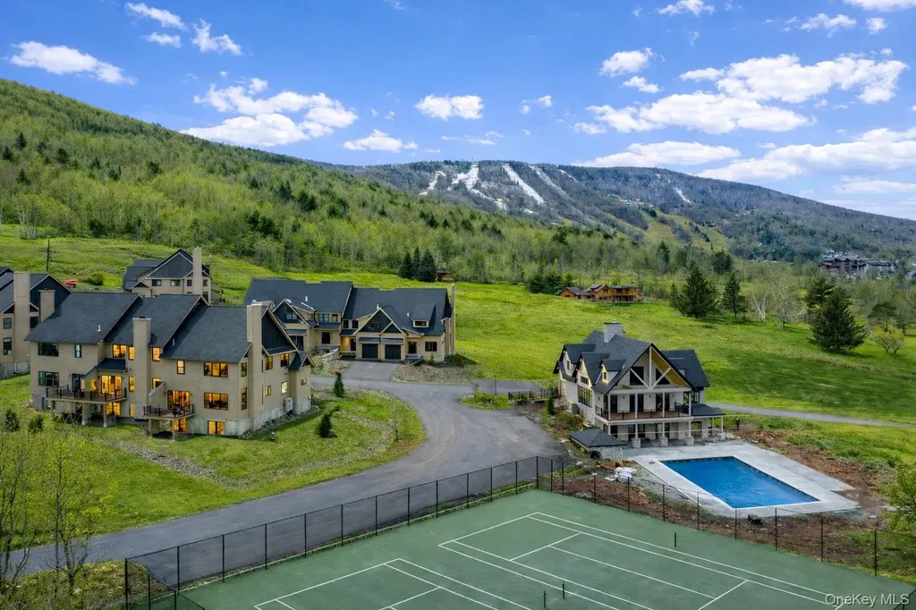 15 Stonewall Lane Windham NY 12496