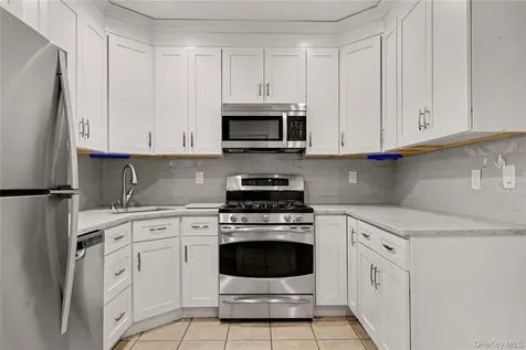 17 Grant Street Pleasantville NY 10570